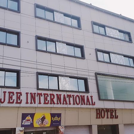 Отель Shree Jee Intenational Натхдвара Экстерьер фото